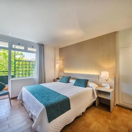 Obal Hotel