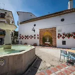 Obal Ξενοδοχείο 4*